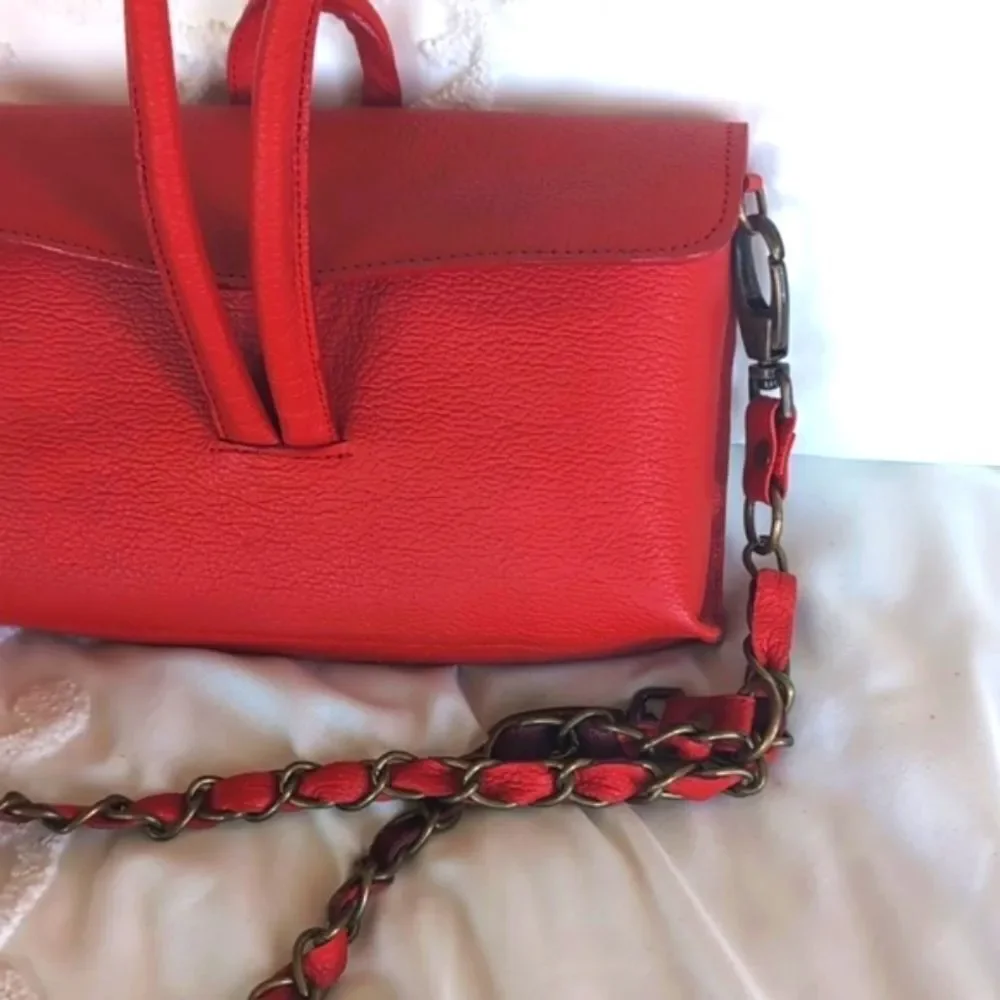 Boleo Feelin' 22 Limited Edition Wristlet-Red Pebble Leather/Crossbody Strap❤️
